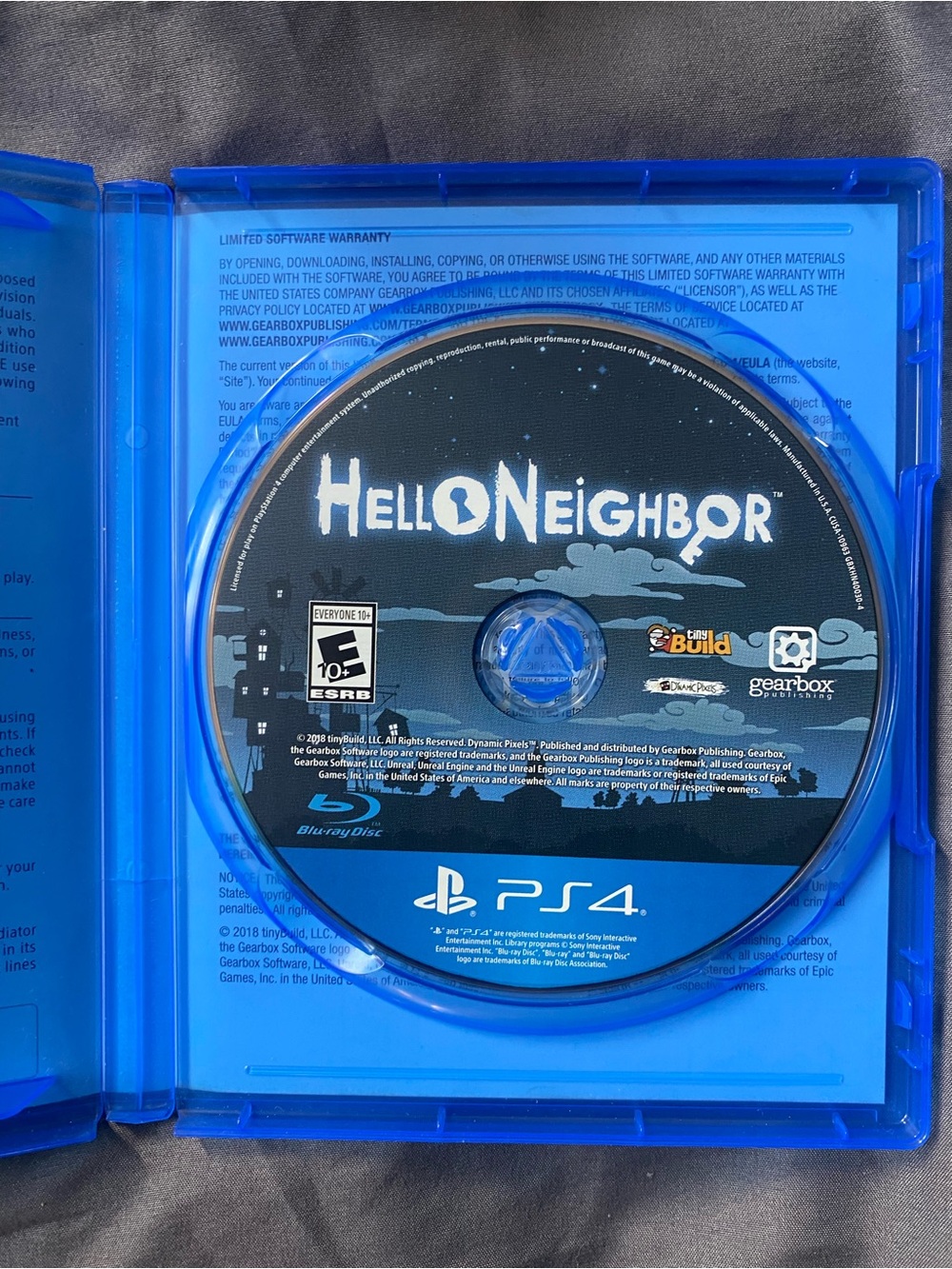 PS4 Hello Neighbor Game - Picture 5 of 5